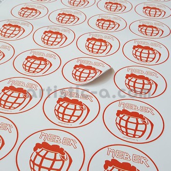 100 pegatinas circulares de 4'5cm de diámetro 100 pegatinas circulares de 4'5cm de diámetro