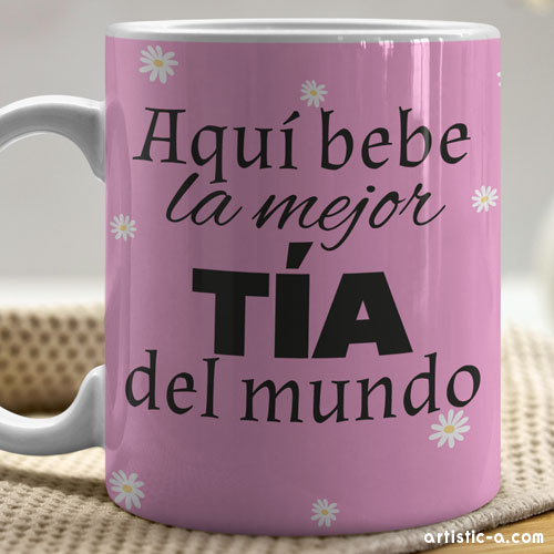 Taza personalizada para anunciar el nacimiento a la tía